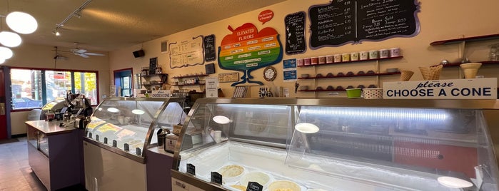 Elevated Ice Cream Co. & Candy Shop is one of WA: Olympic Peninsula.