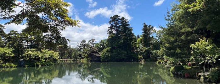 Kasumigaike Pond is one of 兼六園.
