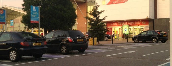Tesco Extra is one of Emyr’s Liked Places.