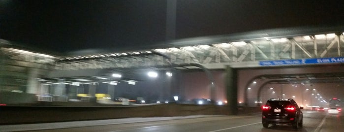 Jane Addams Memorial Tollway is one of freq.