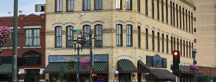 Downtown Lake Geneva is one of Vacation Spots.