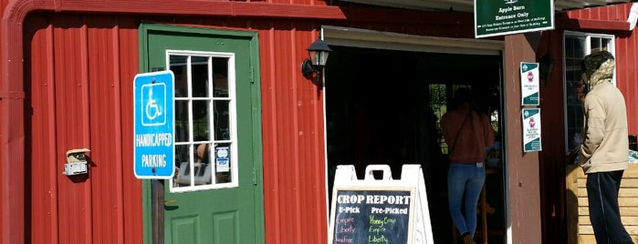 Royal Oak Farm is one of สถานที่ที่บันทึกไว้ของ Lisa.