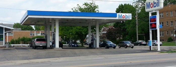 Mobil is one of Top picks for Gas Stations or Garages.