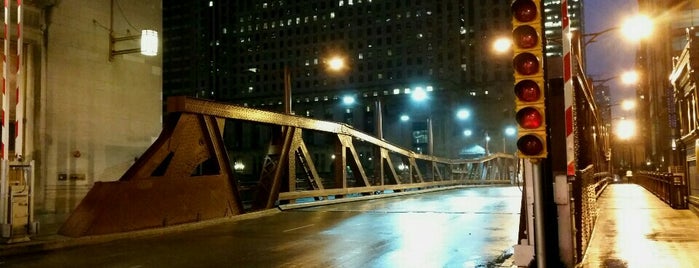 Washington Street Bridge is one of Posti che sono piaciuti a Robert.
