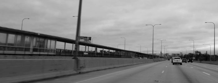 Kennedy Expressway is one of important places.