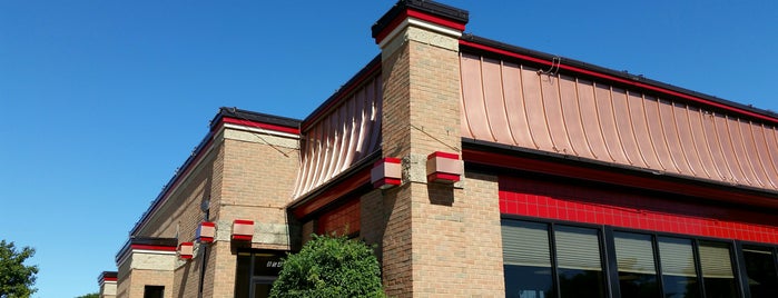 Wendy’s is one of Lieux qui ont plu à Noah.