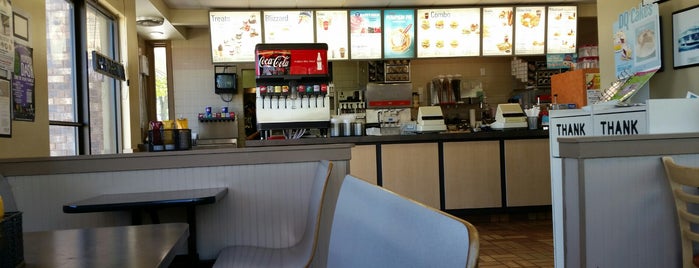 Dairy Queen is one of Lugares favoritos de Kurt.