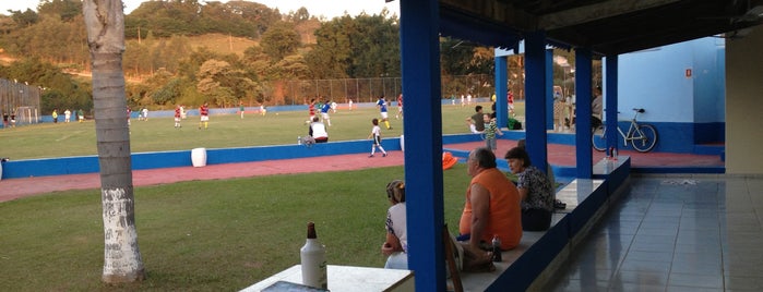 Velhobol Clube de Campo is one of AMPARO -SP.