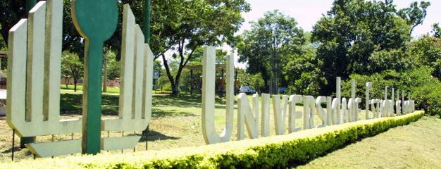 Universidade Estadual de Londrina (UEL) is one of Locais curtidos por Marina.