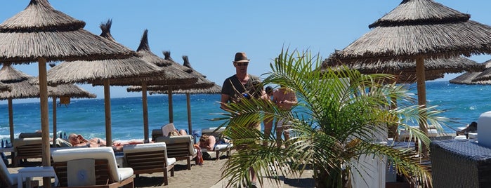 Salduna Beach is one of สถานที่ที่บันทึกไว้ของ César.