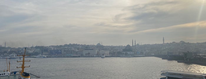 Afrodit Karaköy is one of İstanbul 10.