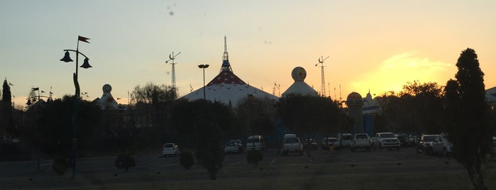 Carnival City Casino and Entertainment World is one of JNB.