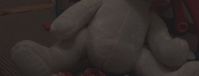 Aldi is one of Dmitriさんのお気に入りスポット.