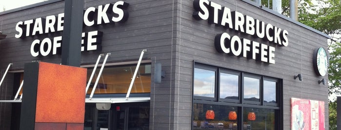 Starbucks is one of Locais curtidos por Shigeo.