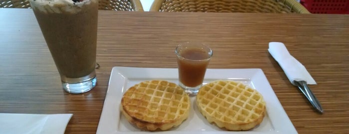 Jun Café is one of Mafêさんの保存済みスポット.
