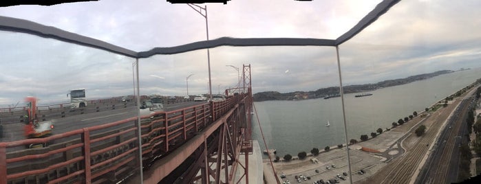 Experiência Pilar 7 - Ponte 25 de Abril is one of Lisbon.
