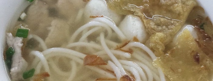 Ivy Sekinchan Seafood Noodle House 适耕莊特制魚丸海鲜面 is one of Lieux qui ont plu à David.