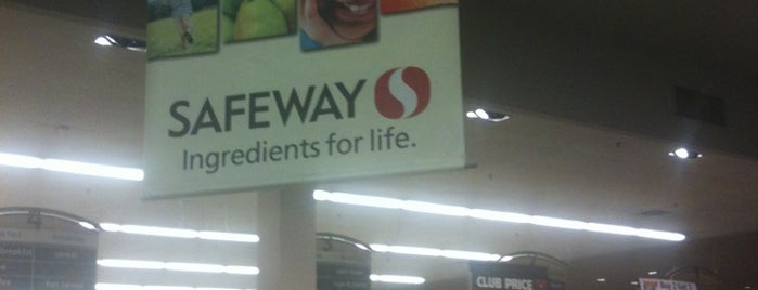 Safeway is one of Tempat yang Disukai Alana.