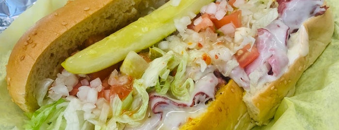 Dan's Super Subs is one of Lunch Grabs in SFValley+ (Los Angeles).