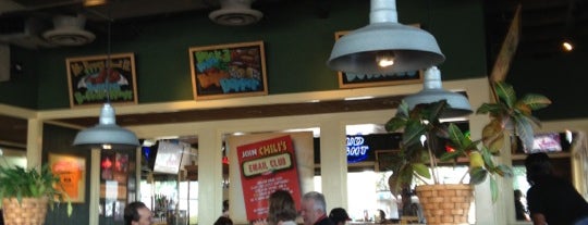 Chili's Grill & Bar is one of สถานที่ที่ Savannah ถูกใจ.