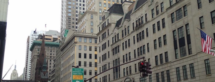 Midtown East is one of Guide to New York City.