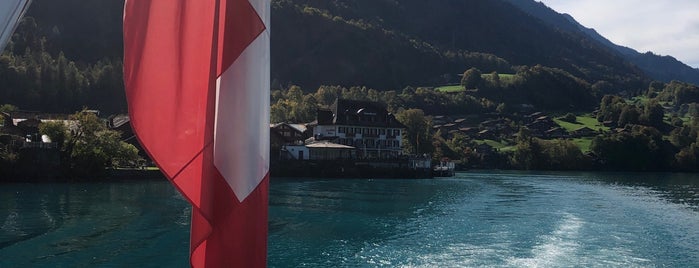 Lake Brienz is one of world travel.