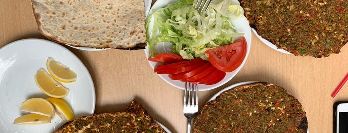 Mustafalar Lahmacun ve Pide is one of yemek.