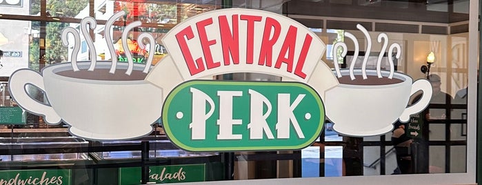 Central Perk Cafe is one of Estados Unidos - Los Angeles.