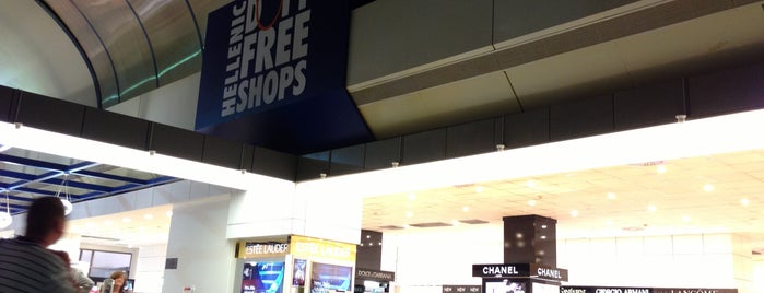 Hellenic Duty Free Shops is one of สถานที่ที่ George ถูกใจ.