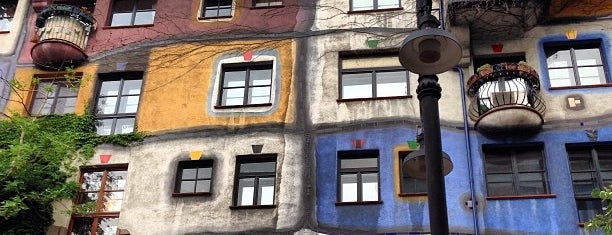 Hundertwasserhaus is one of Trip Europa 2014.