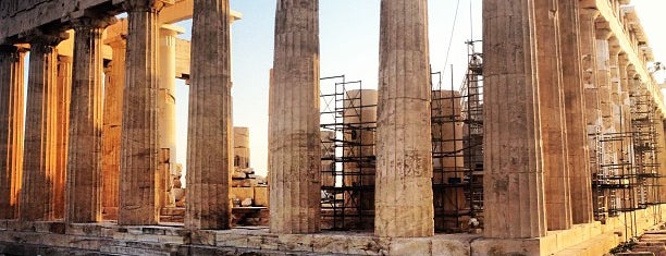 Acropoli di Atene is one of Attica.