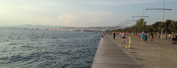 Νέα Παραλία - Ποσειδώνιο is one of Best places in Θεσσαλονίκη, Ελλάδα.