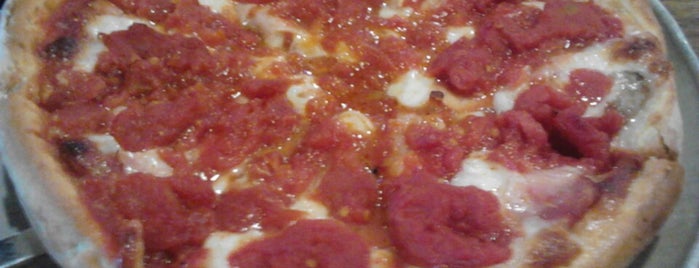 Pagliais Pizza is one of สถานที่ที่ T ถูกใจ.