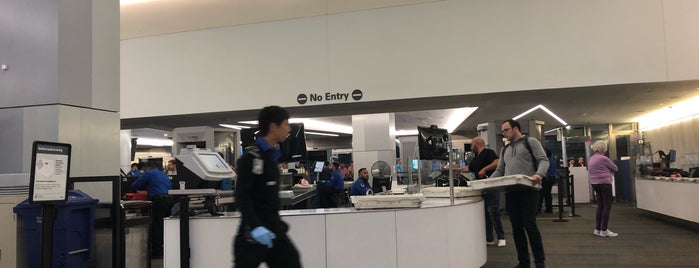 United Airlines Priority Security Checkpoint is one of San Francisco Spots.
