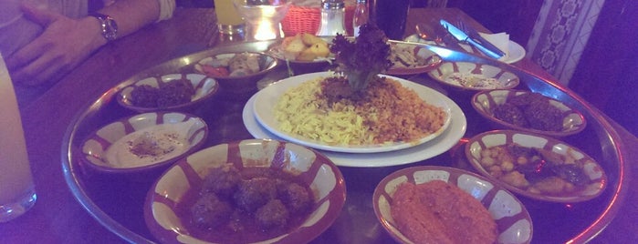 Orient Food is one of Claudia'nın Beğendiği Mekanlar.