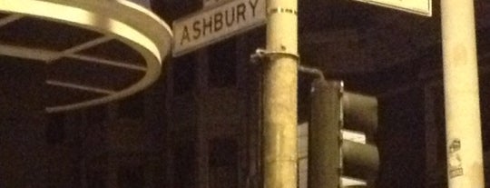 Haight-Ashbury is one of สถานที่ที่บันทึกไว้ของ Barry.