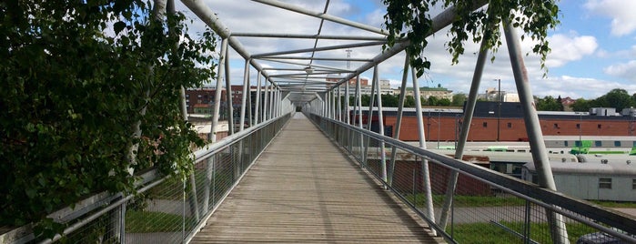 Humalistonsilta is one of Åbo Bridge Marathon.