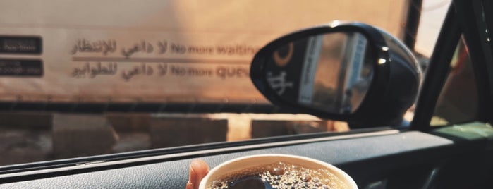 dr.CAFE COFFEE DRIVE THROUGH is one of Posti che sono piaciuti a Tariq.