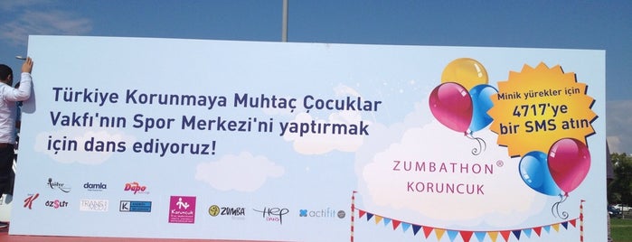 #ZumbaKoruncuk is one of Tempat yang Disukai Deniz.