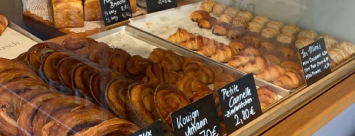 Boulangerie Dompierre is one of ToVisit.