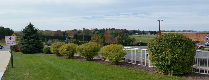 Carroll Hospital Center is one of Lieux qui ont plu à Erik.