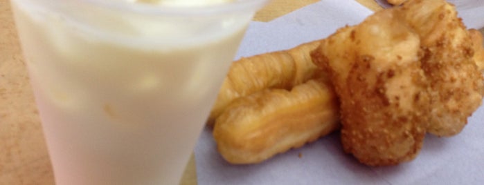 Min Eryimin Traditional Beancurd & Soya Bean Drinks is one of 4sq Explore: Japan, Indonesia, Malaysia, Singapore.