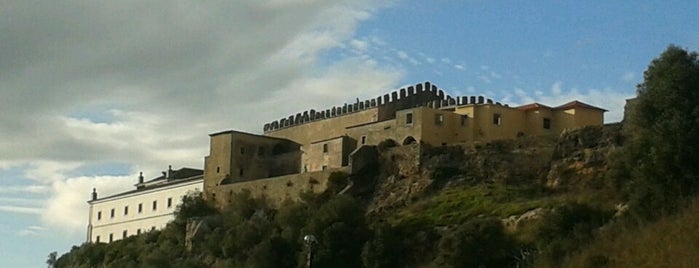 Castelo de Palmela is one of Gespeicherte Orte von Juliana.