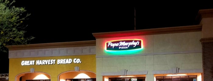 Papa Murphy's is one of Trishさんのお気に入りスポット.