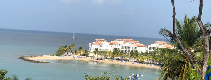 Windjammer Landing Villa Beach Resort is one of Tempat yang Disimpan Maribel.