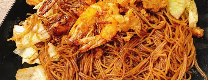 Restoran Damansara Hokkien Mee (福建面茶餐室) is one of All-time favorites in Malaysia.