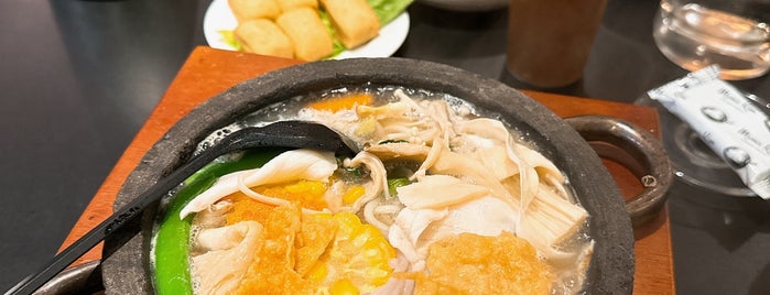 Mama Kim Sauna Mee is one of Puchong Food.