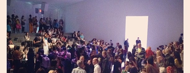 The Stage At MBFW is one of JRA 님이 좋아한 장소.