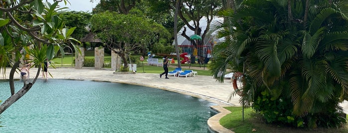 Kulkul Pool Bar, Discovery Kartika Plaza Hotel is one of Bali.