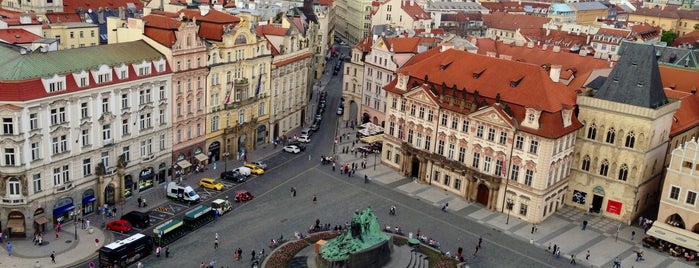 旧市街広場 is one of Prag.